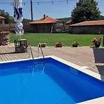 Villa стара голица