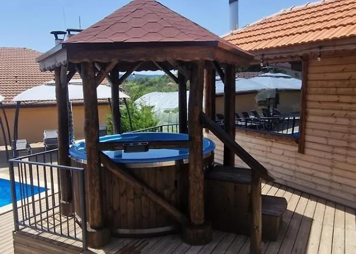 стара голица Vila *